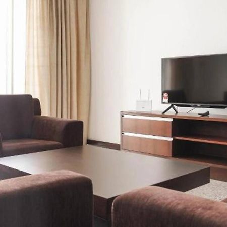 Bay Resort Condominium 3-Bedrooms With Swimming Pool Near The Seaside 米里 外观 照片