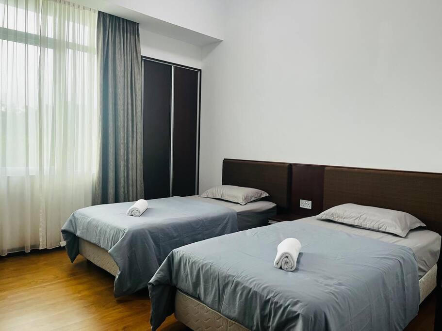Bay Resort Condominium 3-Bedrooms With Swimming Pool Near The Seaside 米里 外观 照片